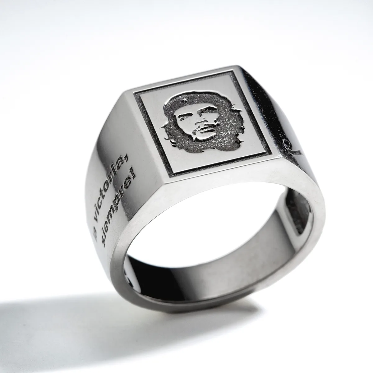 Печатка «Che» 925 пробы